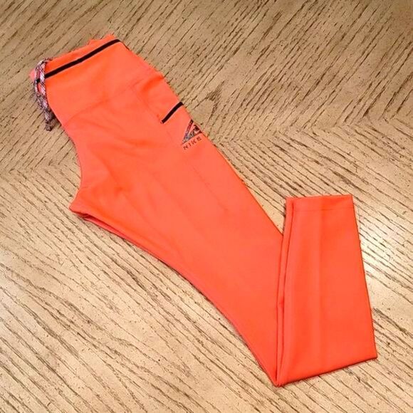 Nike Epic Luxe Women's mid rise trail running legging NWT size S🧡 - Picture 6 of 12